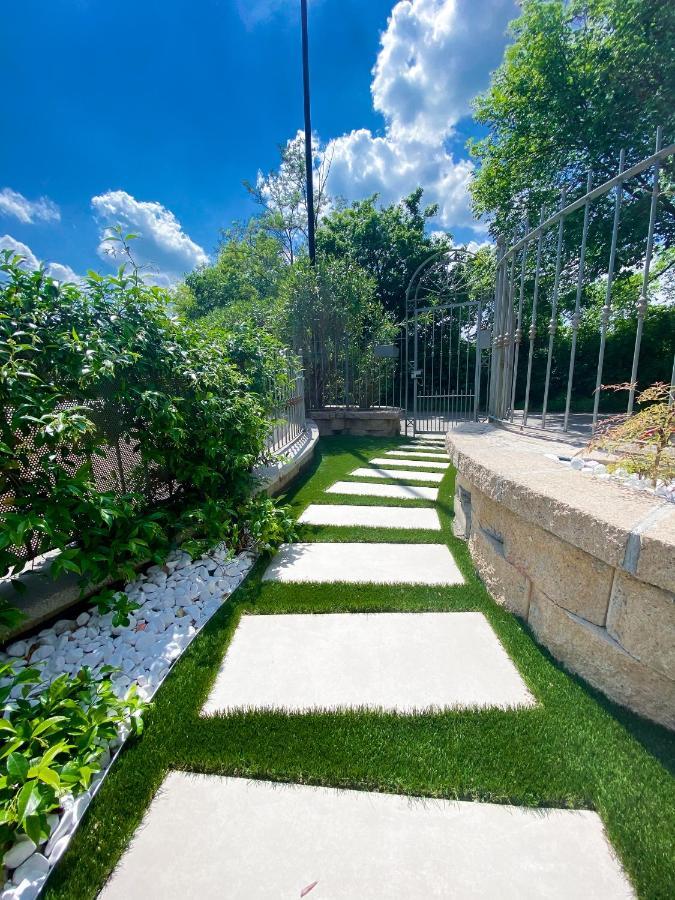 Belvedere Home Ντεζεντσάνο ντελ Γκάρντα Εξωτερικό φωτογραφία