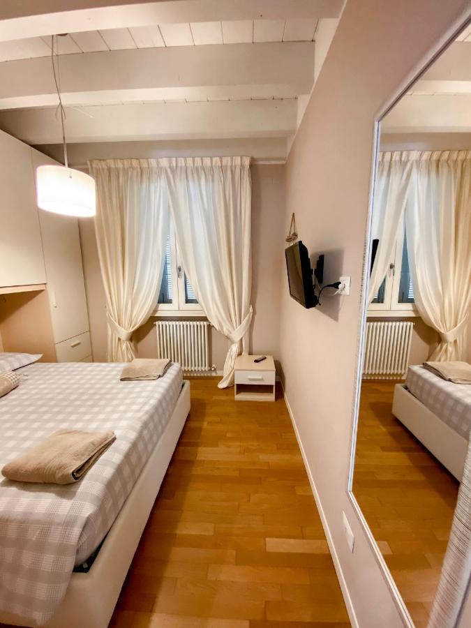 Belvedere Home Ντεζεντσάνο ντελ Γκάρντα Εξωτερικό φωτογραφία