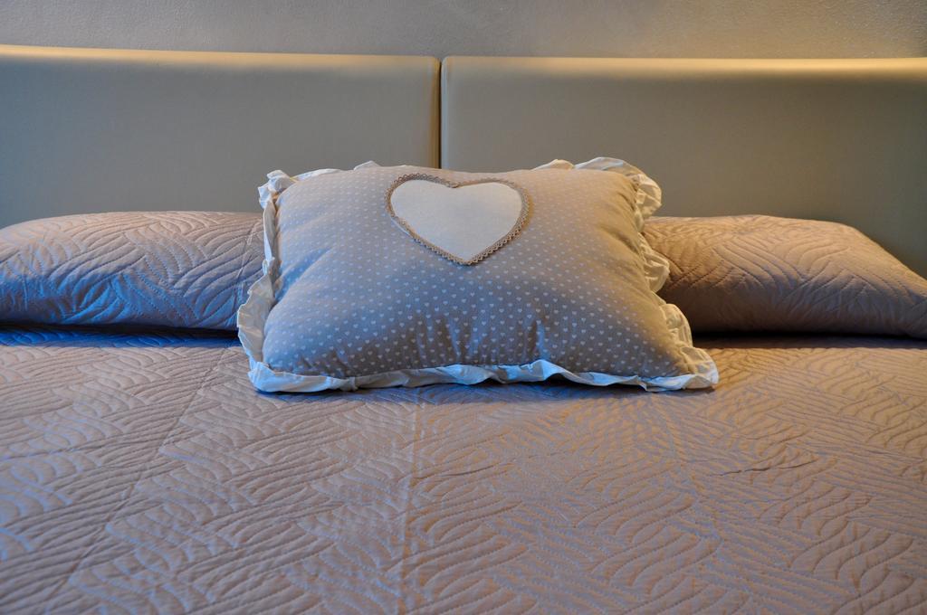 Belvedere Home Ντεζεντσάνο ντελ Γκάρντα Εξωτερικό φωτογραφία