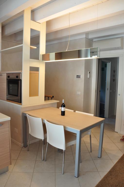 Belvedere Home Ντεζεντσάνο ντελ Γκάρντα Εξωτερικό φωτογραφία